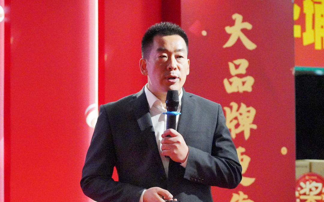 李明安.png